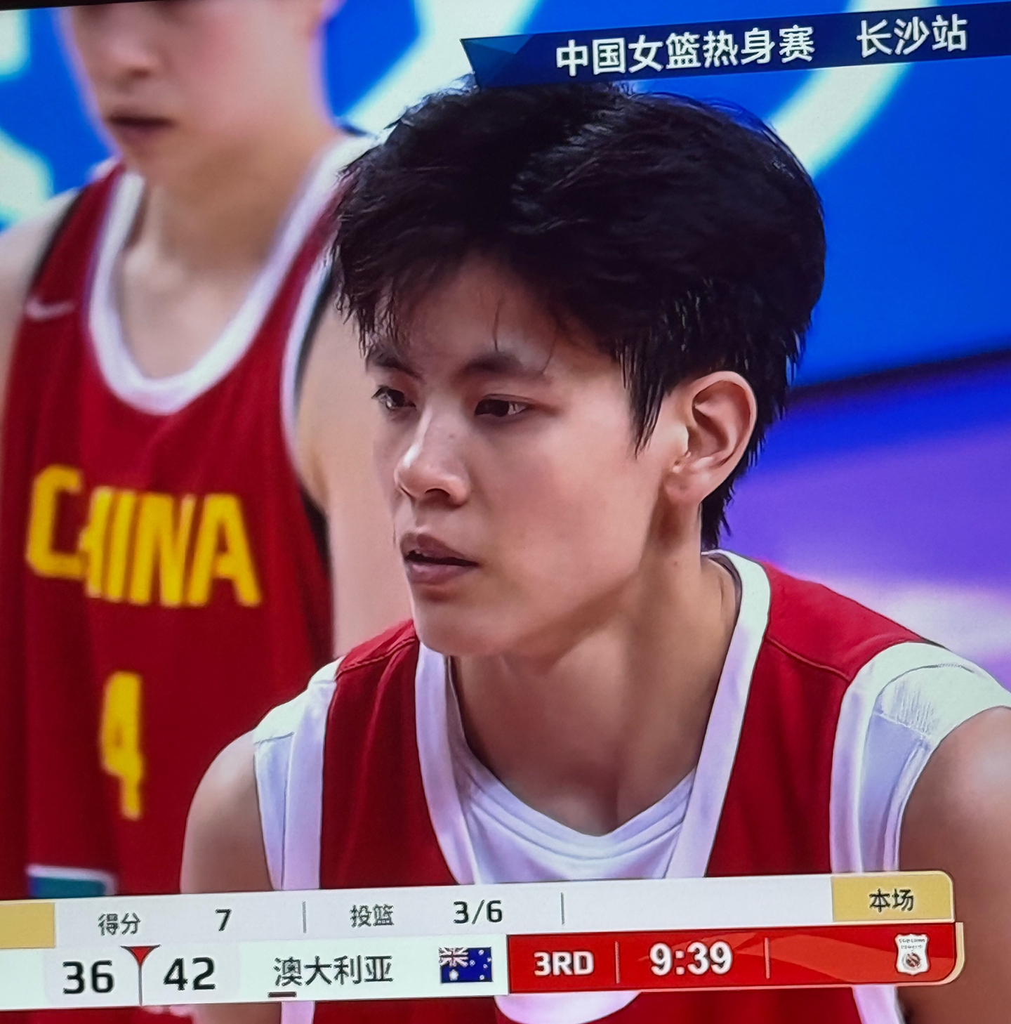 爱游戏官网 -今夜体能课后,犹他爵士篮板制胜备战欧篮联,质疑声仍在,临场指挥获称赞的简单介绍